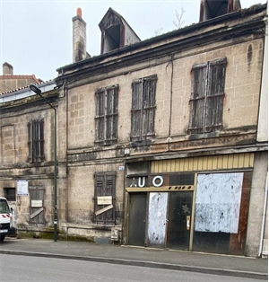 maison de ville à la vente -   16000  ANGOULEME, surface 0 m2 vente maison de ville - UBI465384938